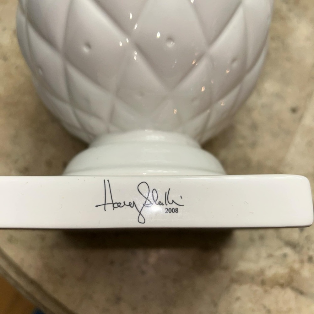 Harry Slatkin Pineapple Candle - Picture 4 of 5